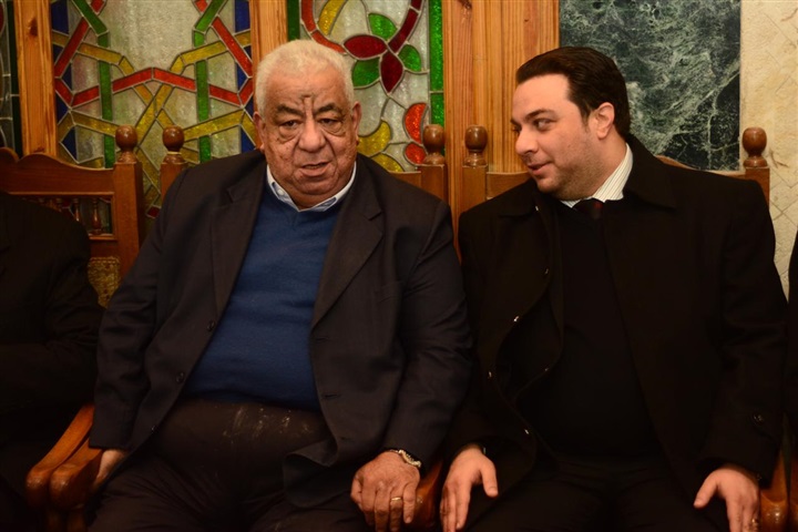 بالصور.. أسامة الشيخ وسفير فلسطين وغيرهم في عزاء والده جمال الشاعر بالصور.. أسامة الشيخ وسفير فلسطين وغيرهم في عزاء والده جمال الشاعر