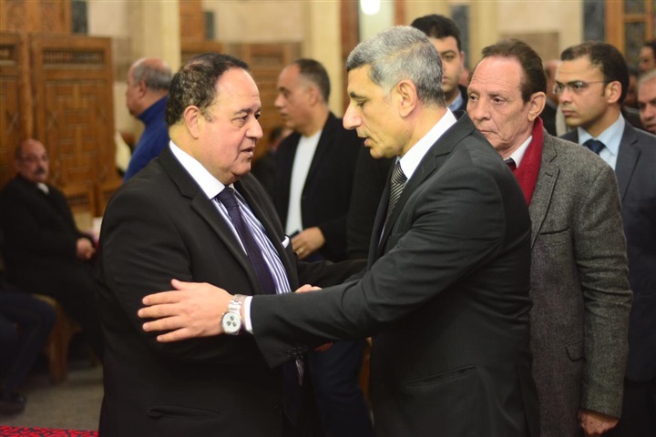 بالصور.. أسامة الشيخ وسفير فلسطين وغيرهم في عزاء والده جمال الشاعر بالصور.. أسامة الشيخ وسفير فلسطين وغيرهم في عزاء والده جمال الشاعر