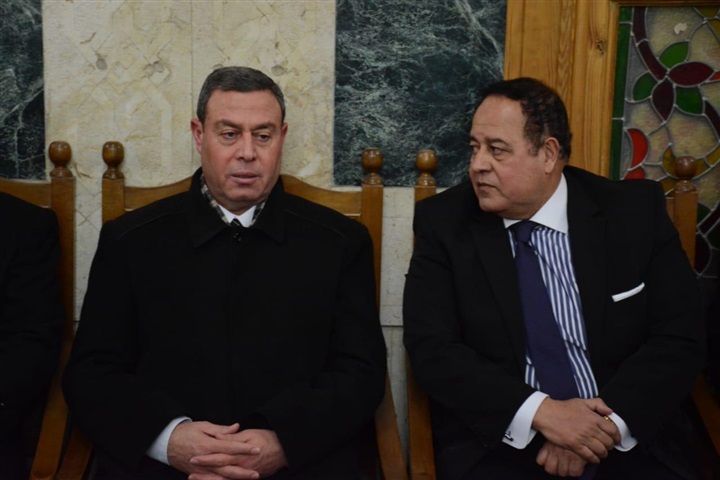 بالصور.. أسامة الشيخ وسفير فلسطين وغيرهم في عزاء والده جمال الشاعر بالصور.. أسامة الشيخ وسفير فلسطين وغيرهم في عزاء والده جمال الشاعر
