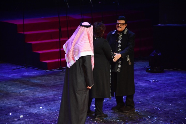 تكريم الفخرانى وسمير غانم وعزت العلايلى ونجوم المسرح فى العالم العربى فى افتتاح مهرجان المسرح العربى تكريم الفخرانى وسمير غانم وعزت العلايلى ونجوم المسرح فى العالم العربى فى افتتاح مهرجان المسرح العربى