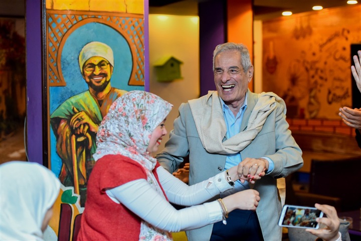 بالصور.. أحمد يونس ينظم أولى حملات "صباحك ومطرحك" بالصور.. أحمد يونس ينظم أولى حملات "صباحك ومطرحك"