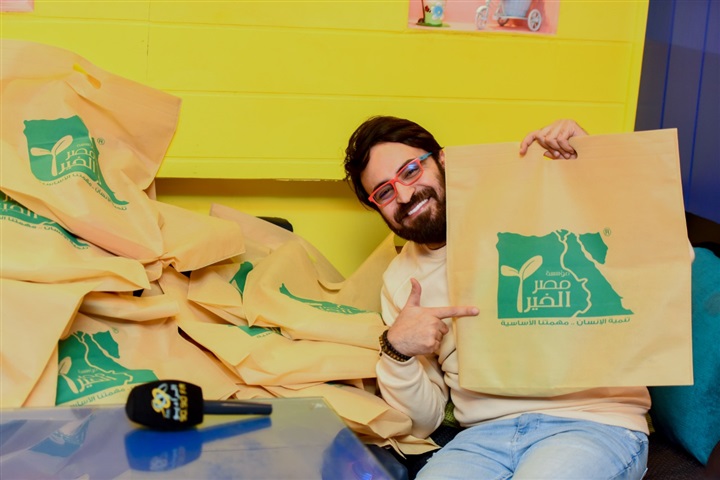 بالصور.. أحمد يونس ينظم أولى حملات "صباحك ومطرحك" بالصور.. أحمد يونس ينظم أولى حملات "صباحك ومطرحك"
