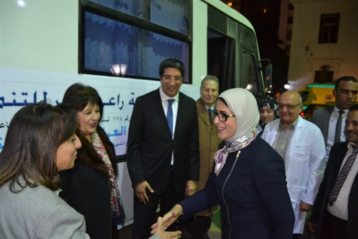 وزيرة الصحة تشهد توقيع بروتوكول تعاون مع مؤسسة "راعي مصر" لتوفير الدعم اللازم للمستشفيات المتنقلة