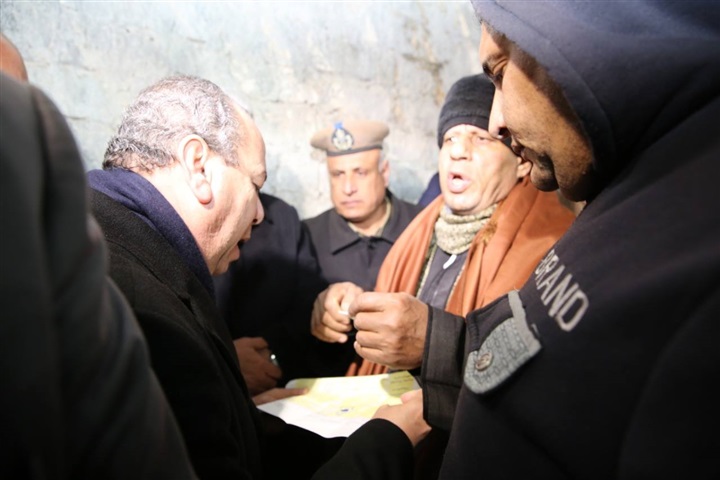 بالصور.. جنازة شهيد كفر الشيخ تتحول لمظاهرة ضد الإرهاب