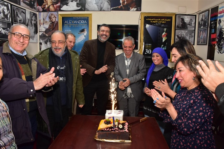 عيد ميلاد الفنان أحمد وفيق بجمعية كتاب ونقاد السينما عيد ميلاد الفنان أحمد وفيق بجمعية كتاب ونقاد السينما