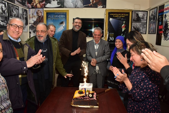 عيد ميلاد الفنان أحمد وفيق بجمعية كتاب ونقاد السينما عيد ميلاد الفنان أحمد وفيق بجمعية كتاب ونقاد السينما