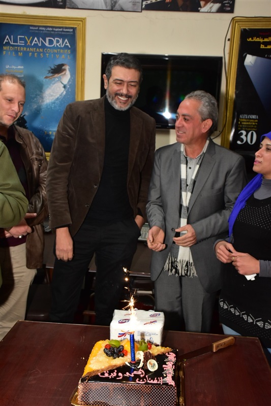 عيد ميلاد الفنان أحمد وفيق بجمعية كتاب ونقاد السينما عيد ميلاد الفنان أحمد وفيق بجمعية كتاب ونقاد السينما