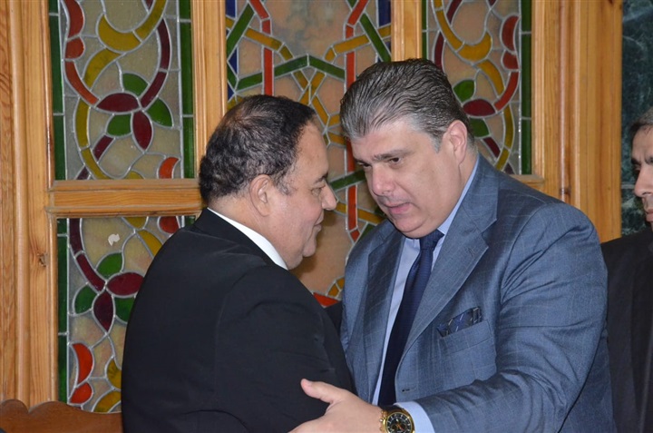 بالصور.. بدء مراسم استقبال عزاء والدة الإعلامى جمال الشاعر بعمر مكرم بالصور.. بدء مراسم استقبال عزاء والدة الإعلامى جمال الشاعر بعمر مكرم