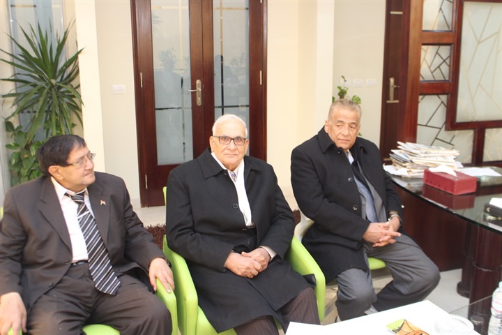 "المهن التعليمية" : صرف معاشات ورثة المعلمين اليوم الخميس