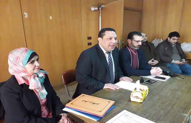 بالصور.. وكيل صحة كفر الشيخ يكرم المتميزين في بنوك الدم