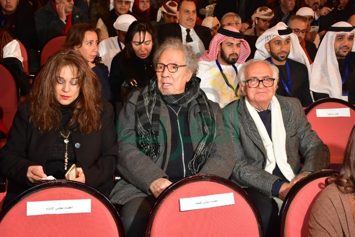 بالصور .."الطوق والأسورة" تفوز بجائزة افضل عرض بمهرجان المسرح العربي بالصور .."الطوق والأسورة" تفوز بجائزة افضل عرض بمهرجان المسرح العربي