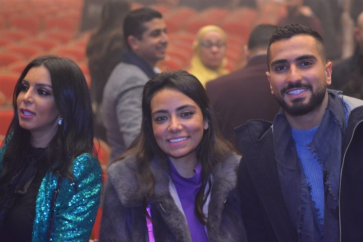 بالصور.. أمال ماهر تشعل حفلها بالمنارة بأغاني "أصل الإحساس" بحضور كامل العدد بالصور.. أمال ماهر تشعل حفلها بالمنارة بأغاني "أصل الإحساس" بحضور كامل العدد