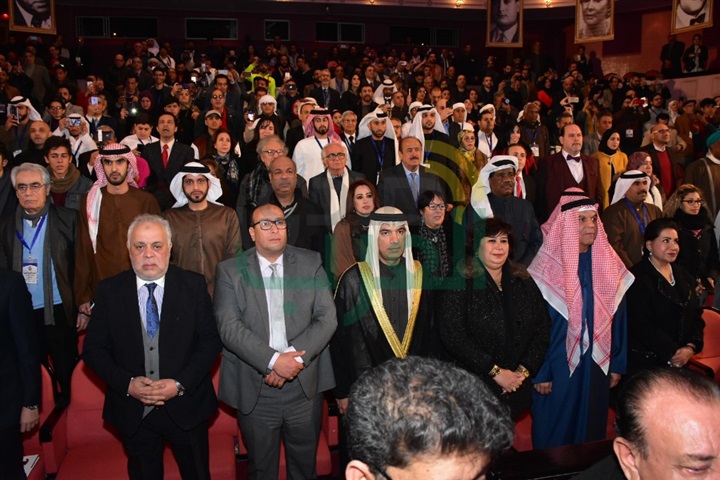 بالصور .."الطوق والأسورة" تفوز بجائزة افضل عرض بمهرجان المسرح العربي بالصور .."الطوق والأسورة" تفوز بجائزة افضل عرض بمهرجان المسرح العربي