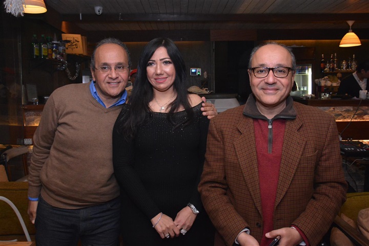 بالصور.. عيد ميلاد الفنانة دينا عبدالله بحضور نجوم الفن والمجتمع بالصور.. عيد ميلاد الفنانة دينا عبدالله بحضور نجوم الفن والمجتمع