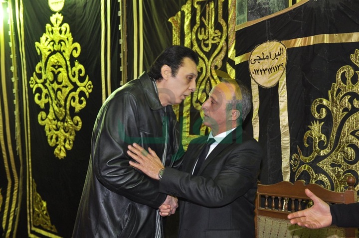 بالصور.. نجوم الفن والإعلام في عزاء الفنان سعيد عبد الغني بالصور.. نجوم الفن والإعلام في عزاء الفنان سعيد عبد الغني