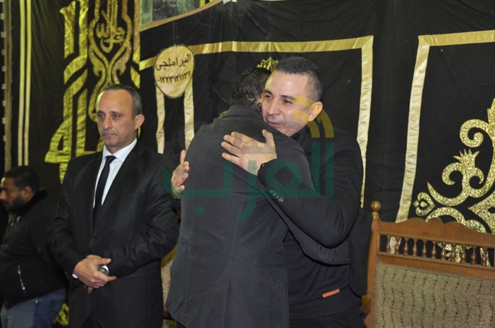بالصور.. نجوم الفن والإعلام في عزاء الفنان سعيد عبد الغني بالصور.. نجوم الفن والإعلام في عزاء الفنان سعيد عبد الغني
