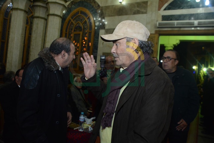 بالصور.. نجوم الفن والإعلام في عزاء الفنان سعيد عبد الغني بالصور.. نجوم الفن والإعلام في عزاء الفنان سعيد عبد الغني