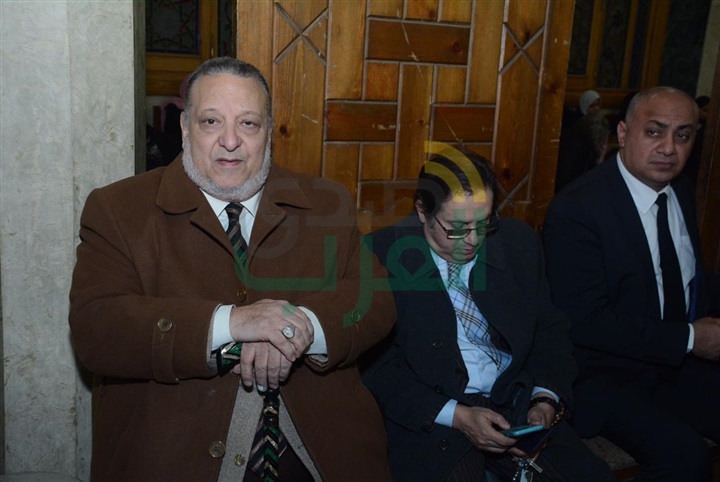 بالصور.. نجوم الفن والإعلام في عزاء الفنان سعيد عبد الغني بالصور.. نجوم الفن والإعلام في عزاء الفنان سعيد عبد الغني