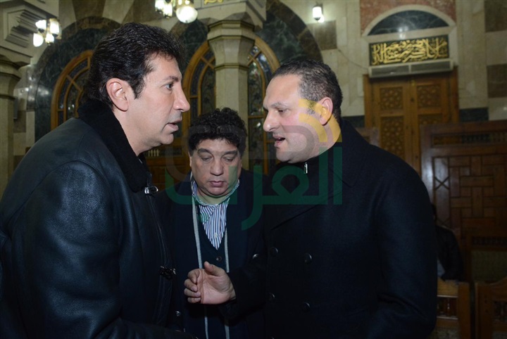 بالصور.. نجوم الفن والإعلام في عزاء الفنان سعيد عبد الغني بالصور.. نجوم الفن والإعلام في عزاء الفنان سعيد عبد الغني