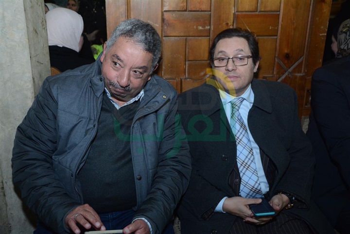 بالصور.. نجوم الفن والإعلام في عزاء الفنان سعيد عبد الغني بالصور.. نجوم الفن والإعلام في عزاء الفنان سعيد عبد الغني