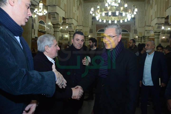 بالصور.. نجوم الفن والإعلام في عزاء الفنان سعيد عبد الغني بالصور.. نجوم الفن والإعلام في عزاء الفنان سعيد عبد الغني