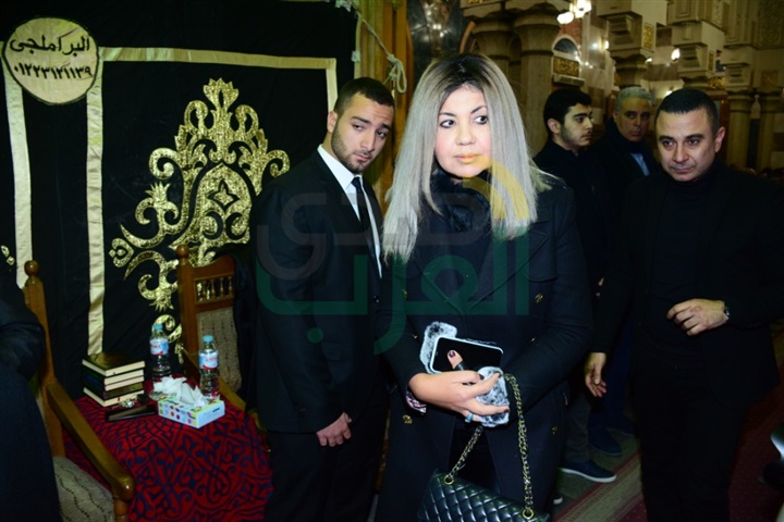 بالصور.. نجوم الفن والإعلام في عزاء الفنان سعيد عبد الغني بالصور.. نجوم الفن والإعلام في عزاء الفنان سعيد عبد الغني