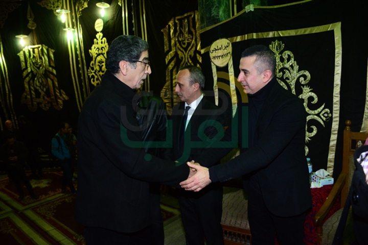 بالصور.. نجوم الفن والإعلام في عزاء الفنان سعيد عبد الغني بالصور.. نجوم الفن والإعلام في عزاء الفنان سعيد عبد الغني