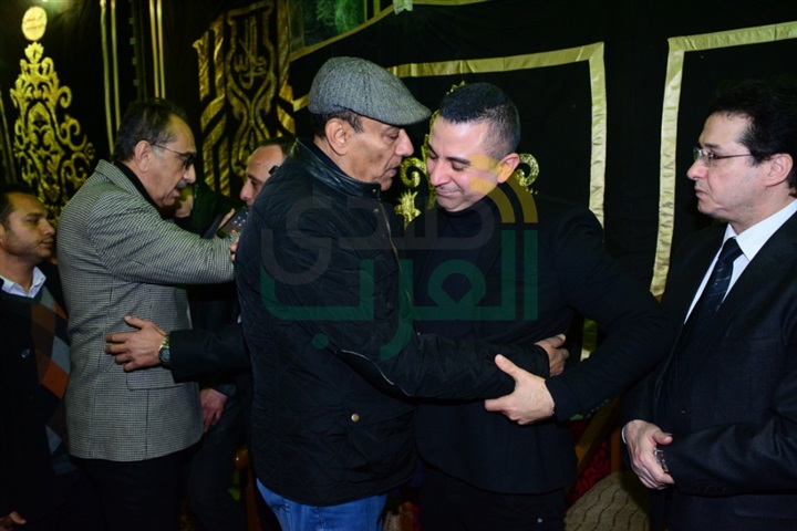بالصور.. نجوم الفن والإعلام في عزاء الفنان سعيد عبد الغني بالصور.. نجوم الفن والإعلام في عزاء الفنان سعيد عبد الغني