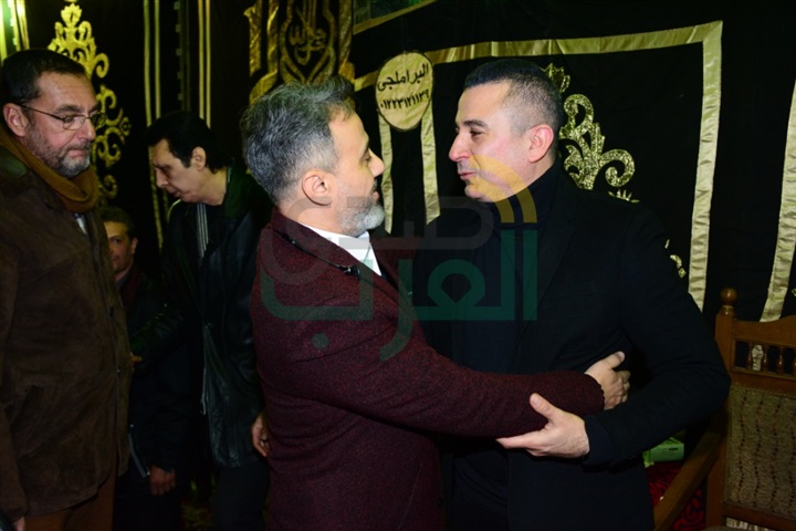 بالصور.. نجوم الفن والإعلام في عزاء الفنان سعيد عبد الغني بالصور.. نجوم الفن والإعلام في عزاء الفنان سعيد عبد الغني