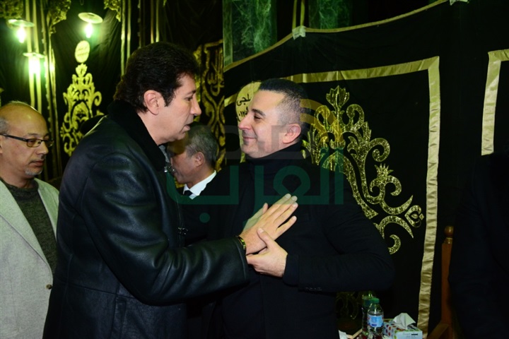 بالصور.. نجوم الفن والإعلام في عزاء الفنان سعيد عبد الغني بالصور.. نجوم الفن والإعلام في عزاء الفنان سعيد عبد الغني