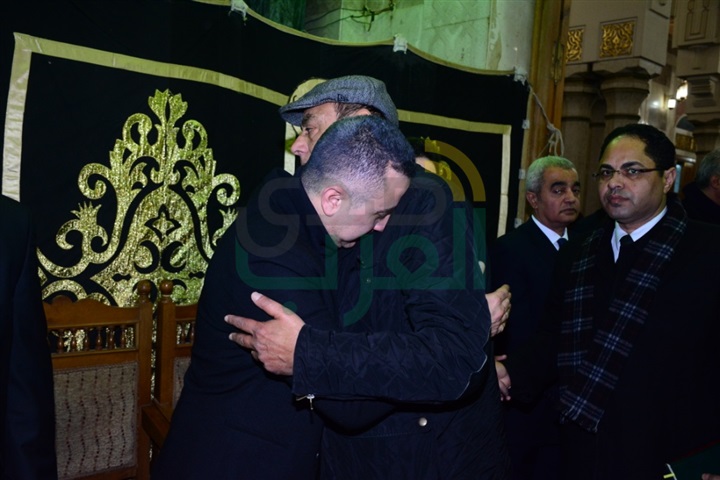 بالصور.. نجوم الفن والإعلام في عزاء الفنان سعيد عبد الغني بالصور.. نجوم الفن والإعلام في عزاء الفنان سعيد عبد الغني