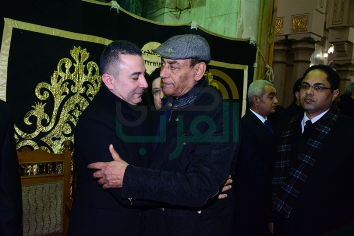 بالصور.. نجوم الفن والإعلام في عزاء الفنان سعيد عبد الغني بالصور.. نجوم الفن والإعلام في عزاء الفنان سعيد عبد الغني