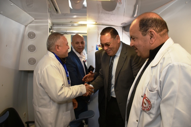 محافظ الشرقية ورئيس جهاز حماية المستهلك يشهدان إنطلاق فاعليات مبادرة اليوم المفتوح لحل شكاوى المستهلكين 