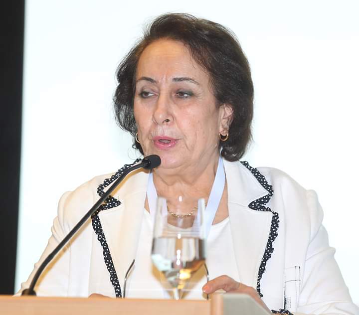 بالصور.. إنطلاق أولى أمسيات مهرجان ناصر جبران الشعري بالصور.. إنطلاق أولى أمسيات مهرجان ناصر جبران الشعري