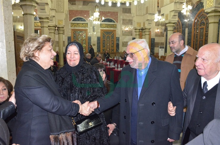 بالصور.. أسرة مخرج فوازير"عمو فؤاد" تتلقي العزاء في فقيدهم بالصور.. أسرة مخرج فوازير"عمو فؤاد" تتلقي العزاء في فقيدهم