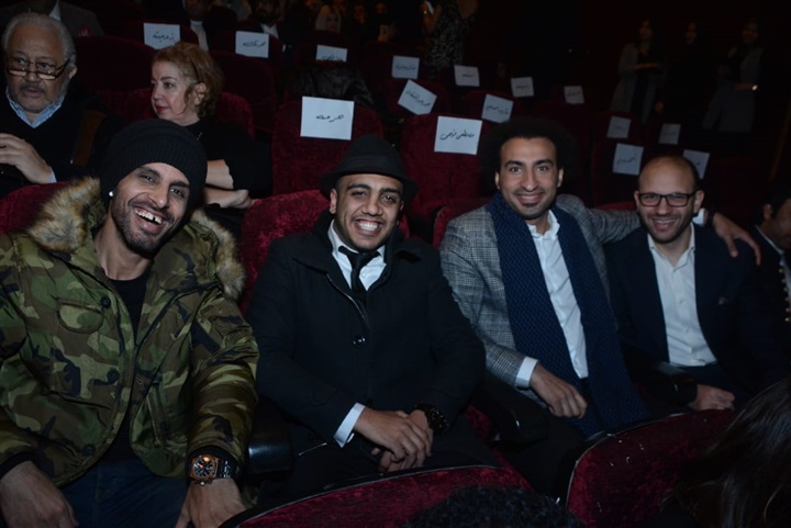 بالصور.. نجوم الفن والإعلام والمشاهير يحتفلون بعرض "3 أيام فى الساحل" لـ"هنيدي" بالصور.. نجوم الفن والإعلام والمشاهير يحتفلون بعرض "3 أيام فى الساحل" لـ"هنيدي"