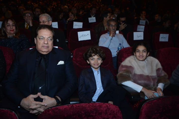 بالصور.. نجوم الفن والإعلام والمشاهير يحتفلون بعرض "3 أيام فى الساحل" لـ"هنيدي" بالصور.. نجوم الفن والإعلام والمشاهير يحتفلون بعرض "3 أيام فى الساحل" لـ"هنيدي"
