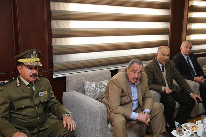 بالصور.. محافظ كفر الشيخ  يهنئ قيادات وأجهزة الشرطة بالعيد الـ67