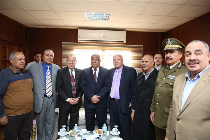 بالصور.. محافظ كفر الشيخ  يهنئ قيادات وأجهزة الشرطة بالعيد الـ67