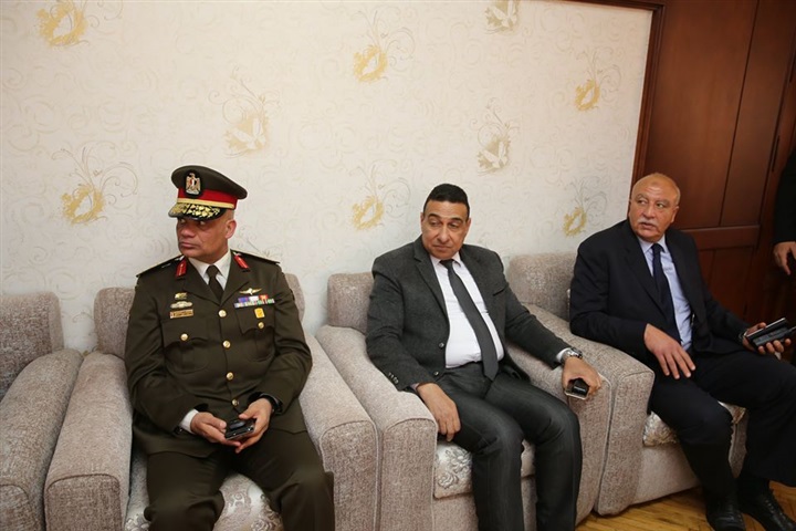 بالصور.. محافظ كفر الشيخ  يهنئ قيادات وأجهزة الشرطة بالعيد الـ67