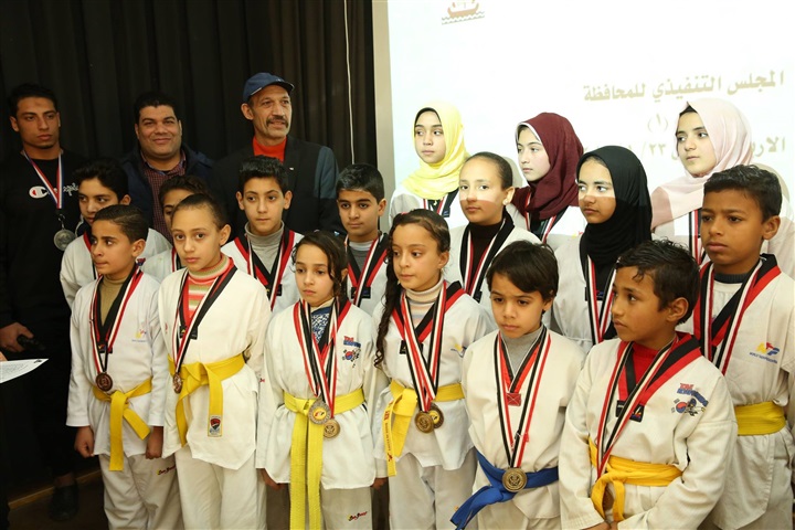 بالصور.. محافظ كفر الشيخ يكرم أبطال الجمهورية في التايكوندو للناشئين