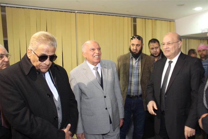 "الزناتي" و "شاهين" يتفقدا نادي الشاطئ للمعلمين بالإسكندرية