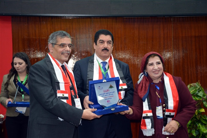 محافظ القليوبية يشارك في المؤتمر الدولي لتطوير التعليم بجامعة بنها 