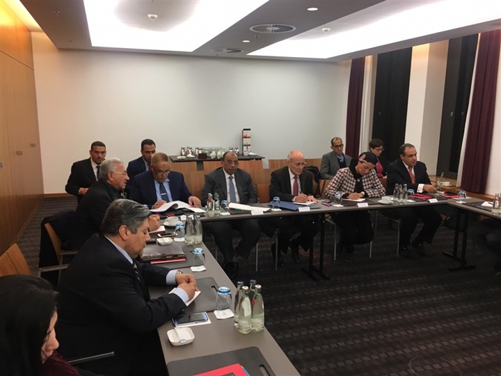 عودة الوفد الوزاري للقاهرة بعد الاطلاع علي التجربة الألمانية لتحسين منظومة النظافة عودة الوفد الوزاري للقاهرة بعد الاطلاع علي التجربة الألمانية لتحسين منظومة النظافة