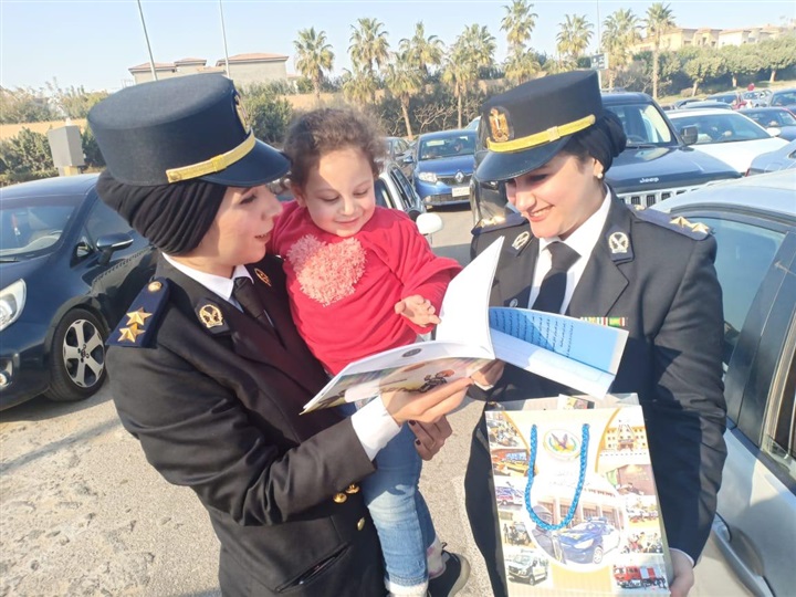 الشرطة والشعب يحتفلون بعيد الشرطة بجميع ميادين الجمهورية (صور) الشرطة والشعب يحتفلون بعيد الشرطة بجميع ميادين الجمهورية (صور)