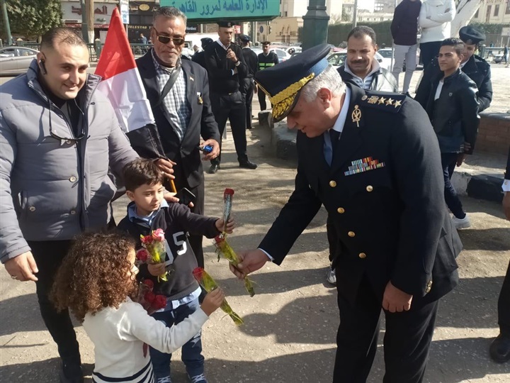 الشرطة والشعب يحتفلون بعيد الشرطة بجميع ميادين الجمهورية (صور) الشرطة والشعب يحتفلون بعيد الشرطة بجميع ميادين الجمهورية (صور)
