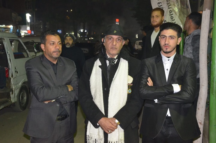 بالصور.. نجوم الفن والإعلام يشاركان مراسم عزاء المخرج تامر المصري بالصور.. نجوم الفن والإعلام يشاركان مراسم عزاء المخرج تامر المصري