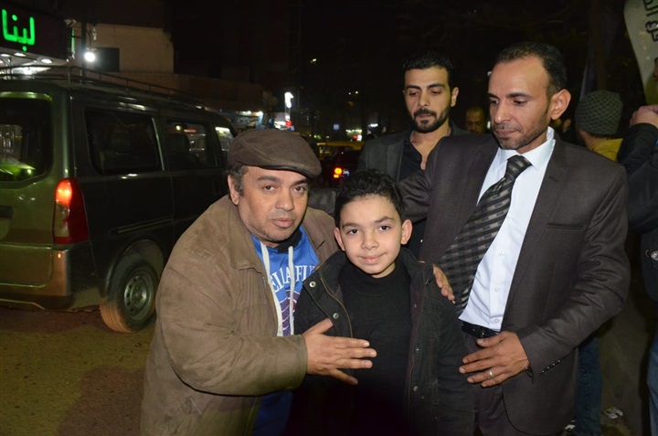 بالصور.. نجوم الفن والإعلام يشاركان مراسم عزاء المخرج تامر المصري بالصور.. نجوم الفن والإعلام يشاركان مراسم عزاء المخرج تامر المصري