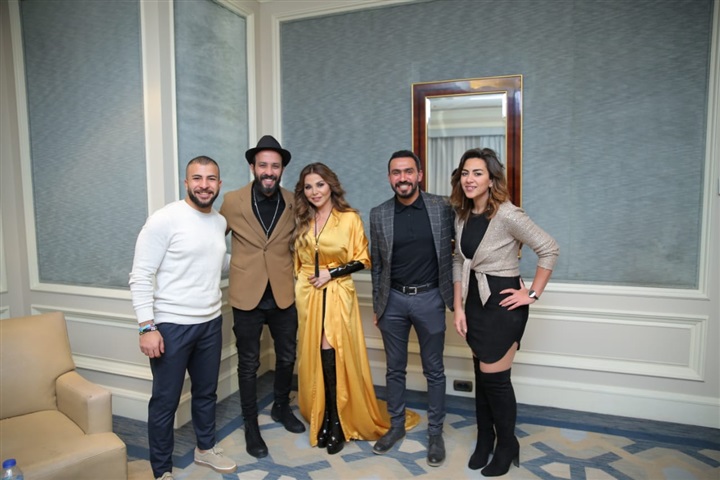 "حماقى" فى أول حفل بعد إطلاق ألبومه الجديد "حماقى" فى أول حفل بعد إطلاق ألبومه الجديد