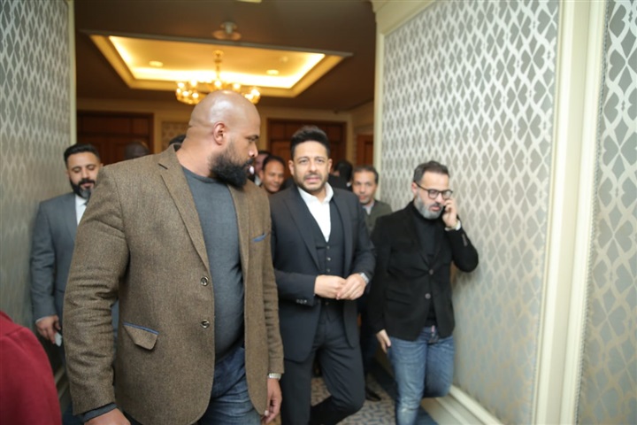 "حماقى" فى أول حفل بعد إطلاق ألبومه الجديد "حماقى" فى أول حفل بعد إطلاق ألبومه الجديد